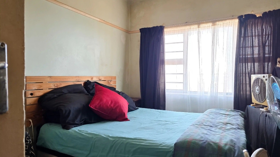 2 Bedroom Property for Sale in Quigney Eastern Cape